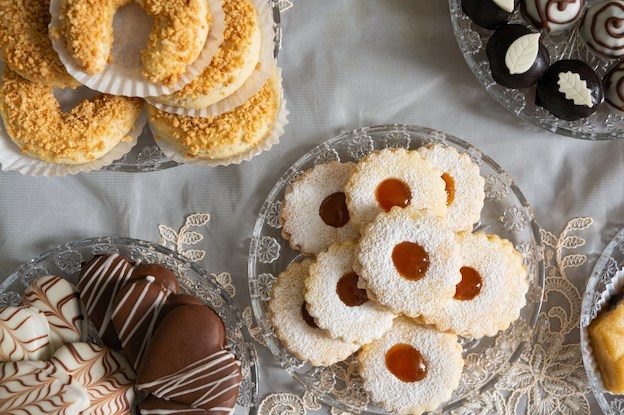 Sweets and Cakes - do we need them?